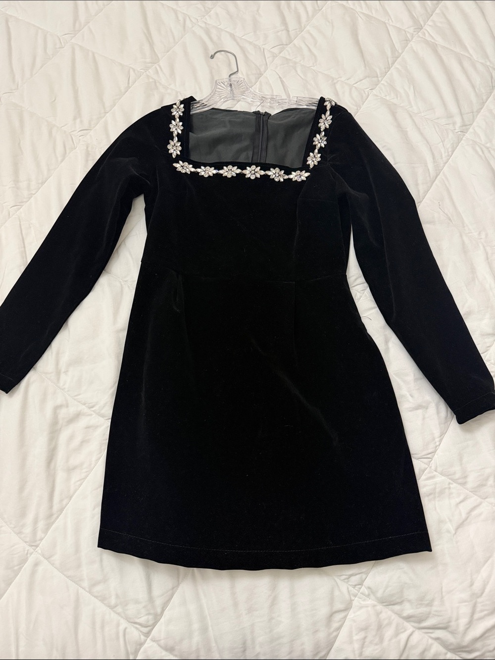 SHEIN Black Velvet Long Sleeve Square Neck Dress with Pearl Floral Trim